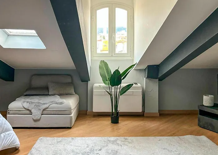 In With Wifi Apartman Nizza